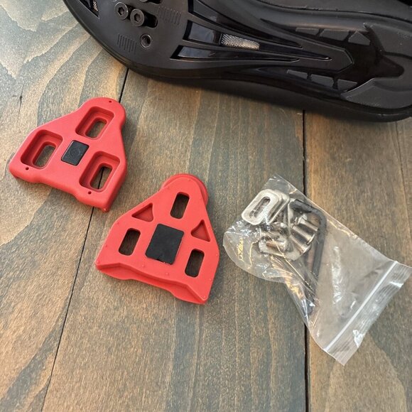 YOW Sport Cycling Road Spinning Shoes Dial Closure Black Men’s Size 8.5 (ST) - Picture 7 of 7